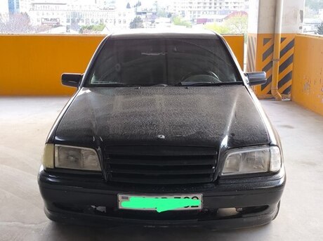 Mercedes C 180