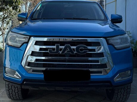 JAC T8