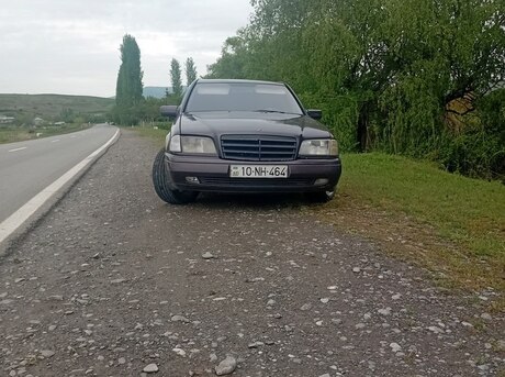 Mercedes C 180