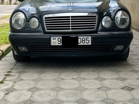 Mercedes E 280