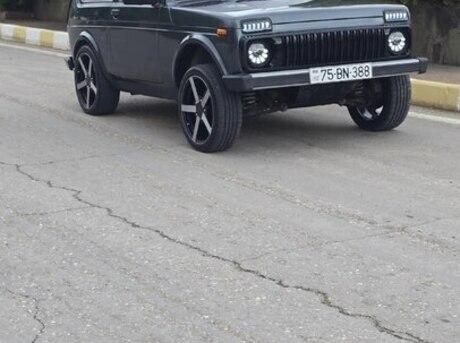 LADA (VAZ) Niva