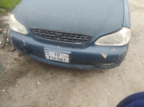 Kia Clarus
