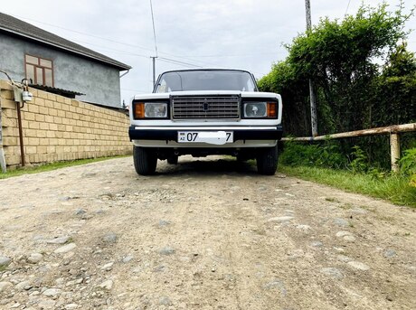 LADA (VAZ) 2107