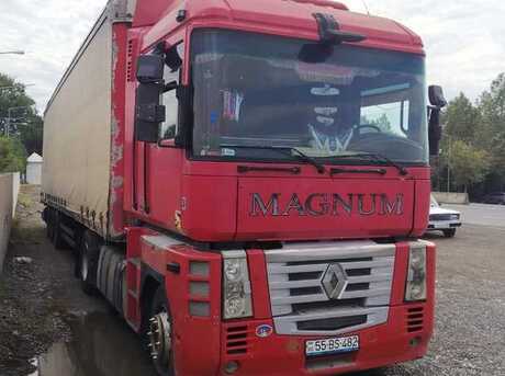 Renault Magnum