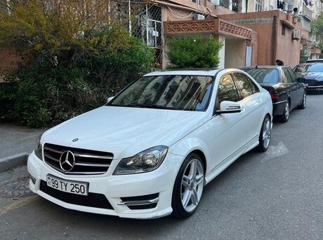 Mercedes C 250