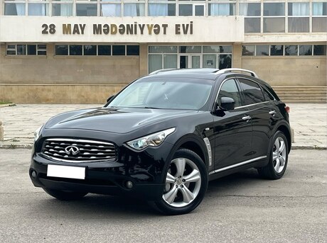 Infiniti FX35