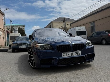 BMW 528