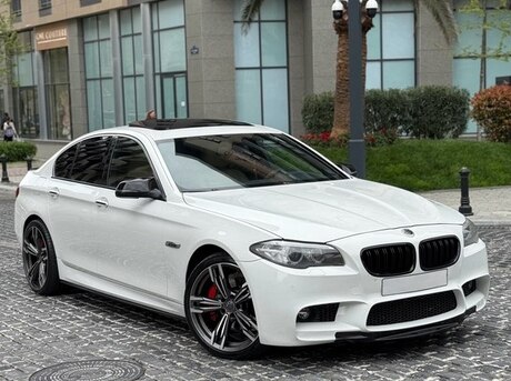 BMW 528