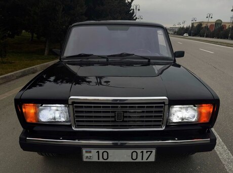 LADA (VAZ) 2107