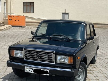 LADA (VAZ) 2107