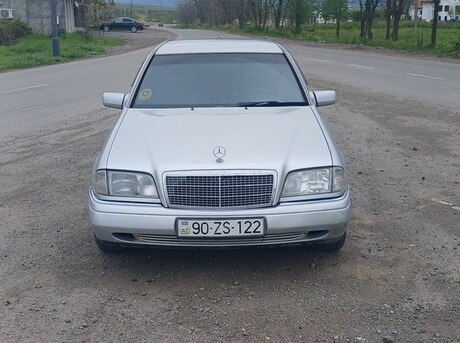 Mercedes C 220