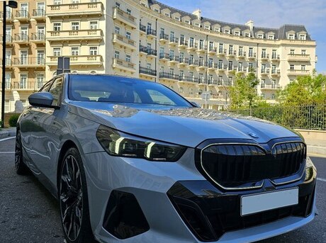 BMW 530e