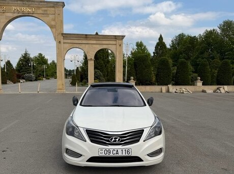 Hyundai Azera