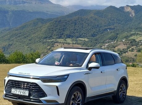 Baic X7