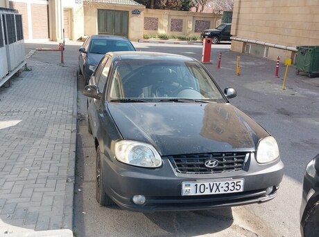 Hyundai Accent