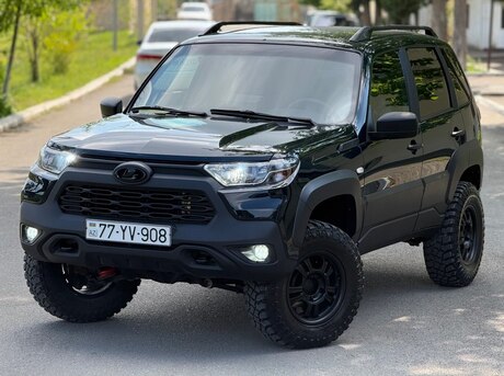 LADA (VAZ) Niva Travel