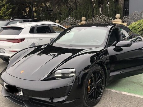 Porsche Taycan Turbo S