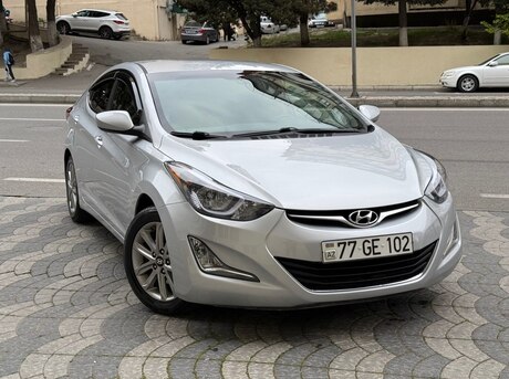 Hyundai Elantra