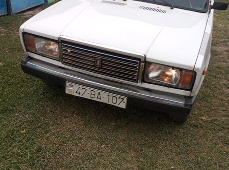 LADA (VAZ) 2107