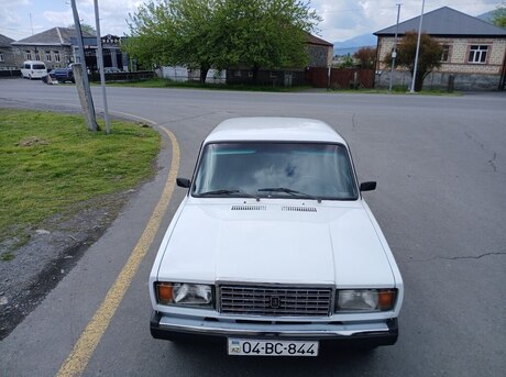 LADA (VAZ) 2107