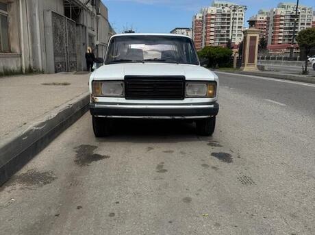 LADA (VAZ) 2107
