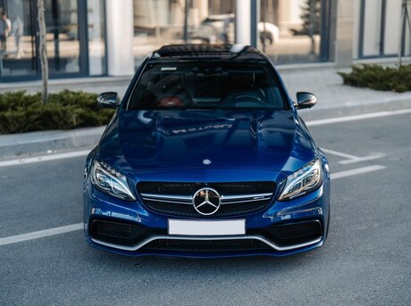 Mercedes C 63 S AMG