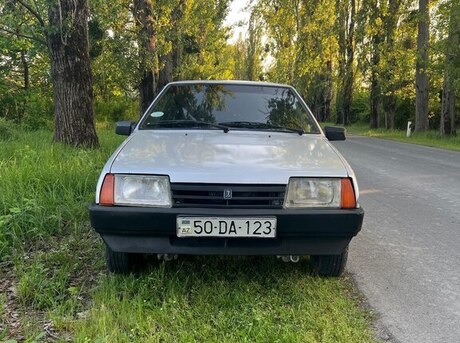 LADA (VAZ) 21099
