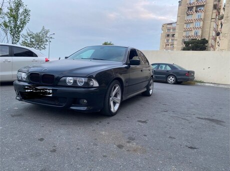 BMW 535