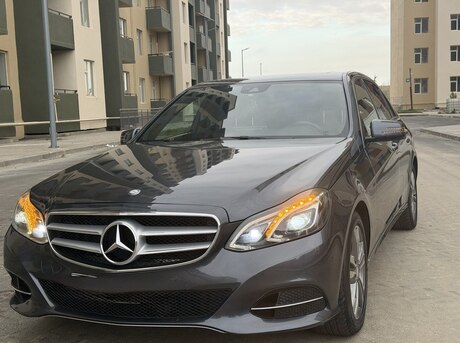 Mercedes E 220