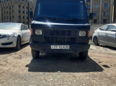 Mercedes 308 D