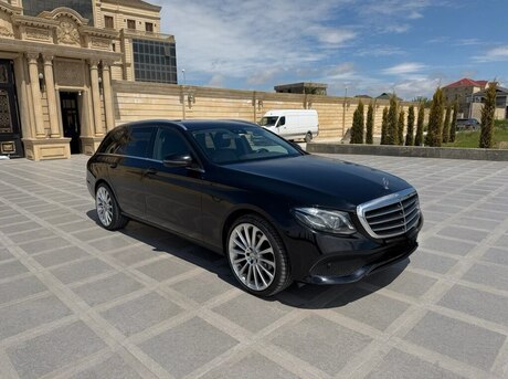 Mercedes E 220 d