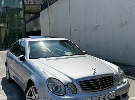 Mercedes E 240