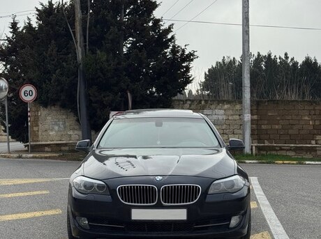 BMW 528