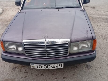 Mercedes 190