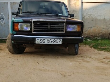 LADA (VAZ) 2107