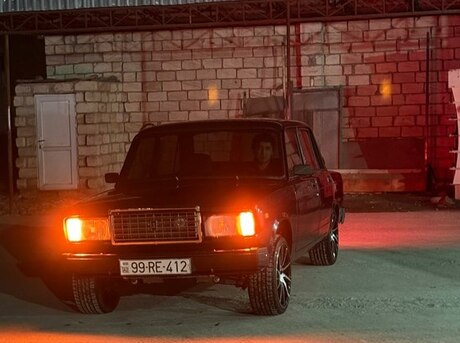 LADA (VAZ) 2107