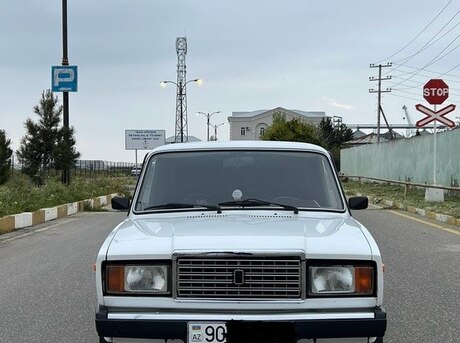 LADA (VAZ) 2107