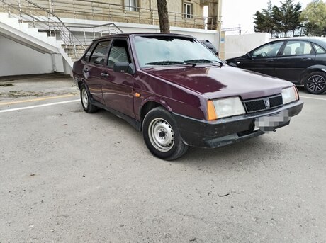 LADA (VAZ) 21099