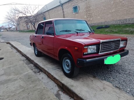 LADA (VAZ) 2107