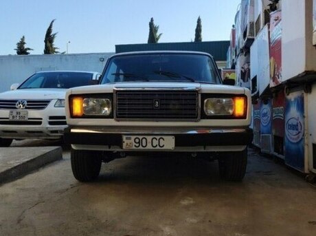 LADA (VAZ) 2107