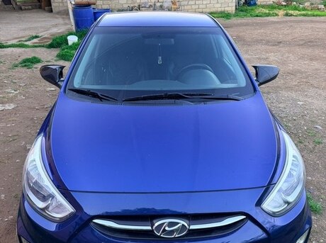 Hyundai Accent