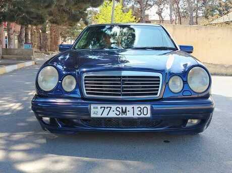 Mercedes E 200