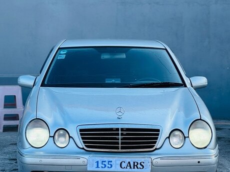 Mercedes E 280