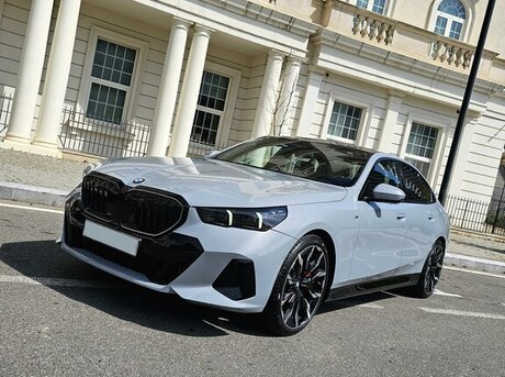 BMW 530e