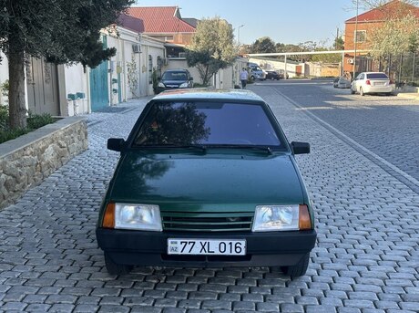 LADA (VAZ) 2108
