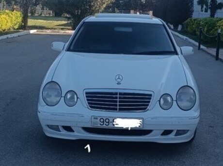 Mercedes E 220