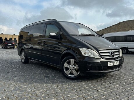 Mercedes Viano