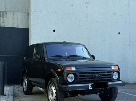 LADA (VAZ) Niva