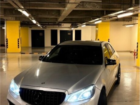 Mercedes E 250