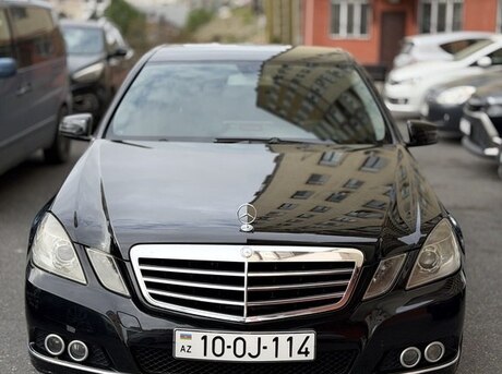 Mercedes E 220